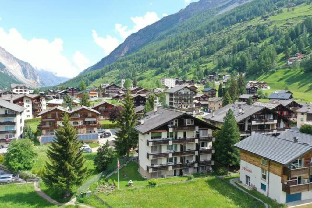 Alpine Magic For The Whole Family Near Zermatt With Parking! Apartment Täsch Exterior photo